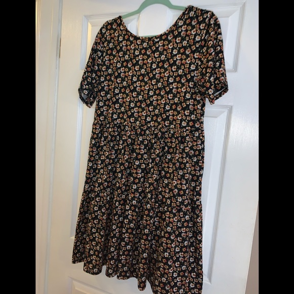 Vibe Dresses & Skirts - Pull on dress